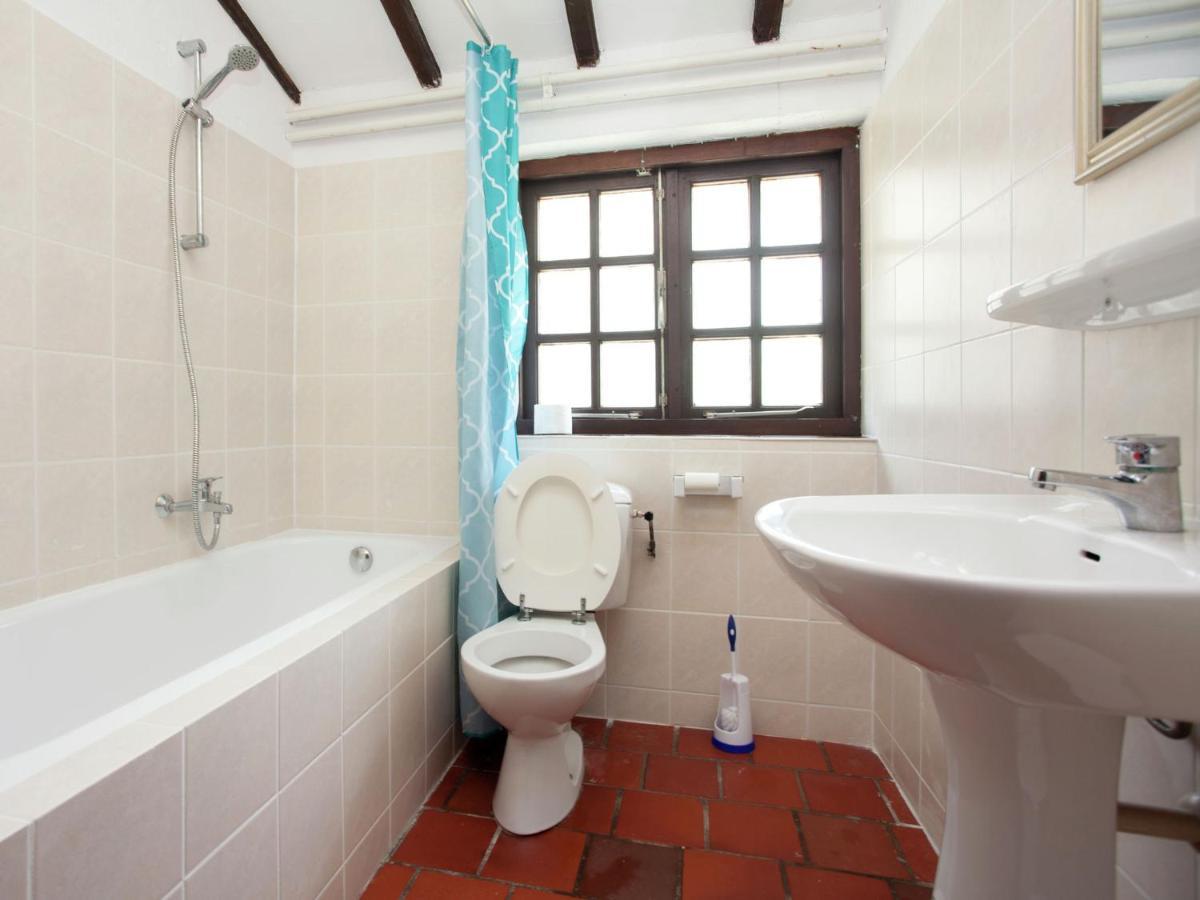 Magnificent Farmhouse In Sint Joost Bagian luar foto
